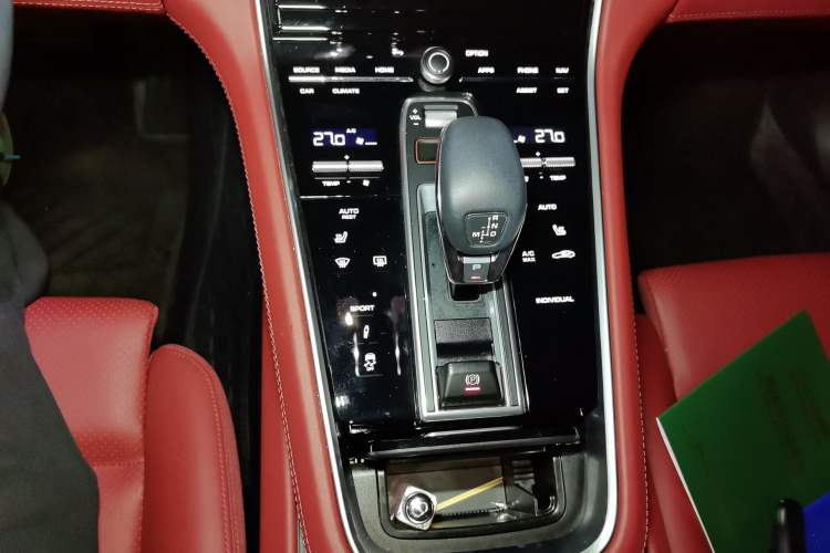 Used Porsche Panamera 2023 Panamera 2.9T Gear Lever