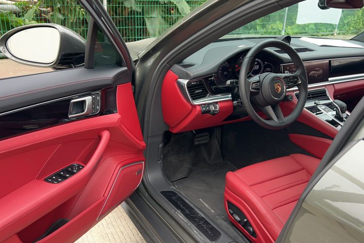 Used Porsche Panamera 2023 Panamera 2.9T Platinum Edition Interior 2