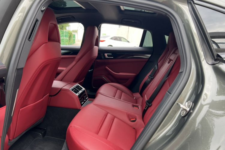 Used Porsche Panamera 2023 Panamera 2.9T Platinum Edition Interior 6
