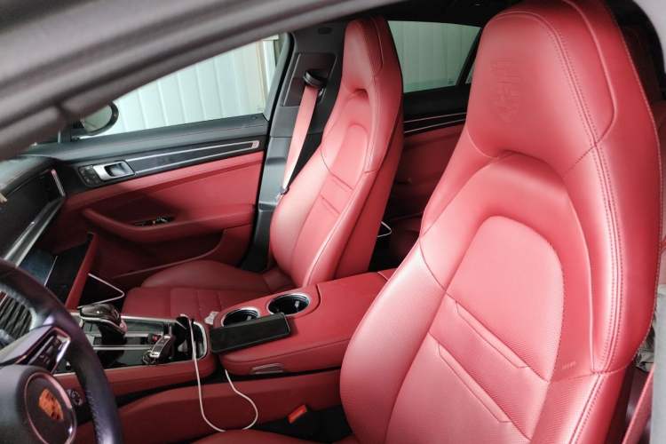 Used Porsche Panamera 2023 Panamera 2.9T Platinum Edition Left Front Seat