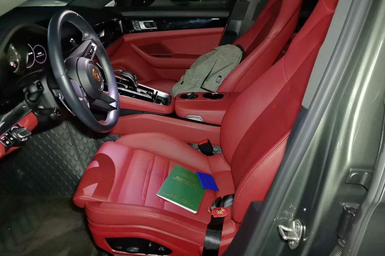 Used Porsche Panamera 2023 Panamera 2.9T Left Front Seat