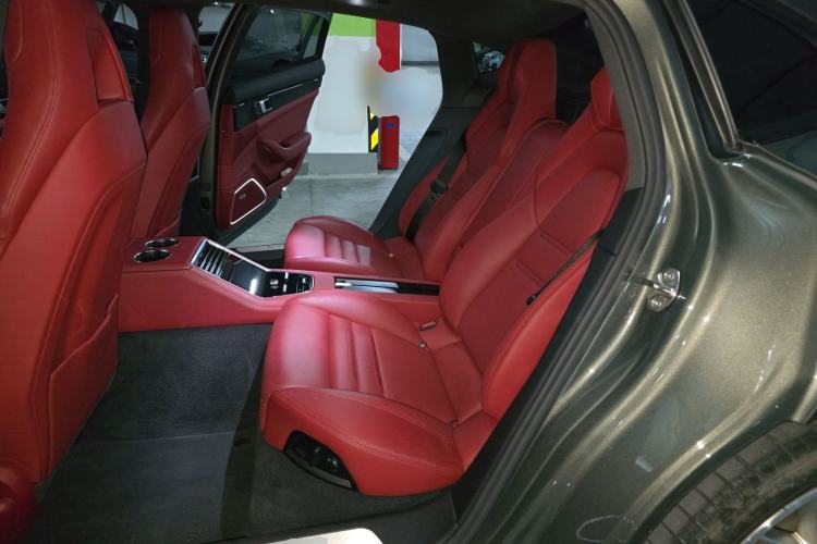 Used Porsche Panamera 2023 Panamera Executive Long Wheelbase 2.9T Left Rear Seat