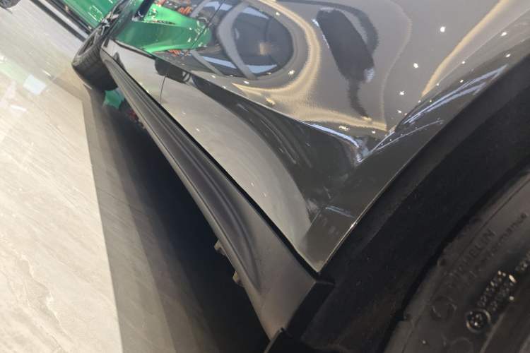 Used Porsche Panamera 2023 Panamera 2.9T Left Side Sill