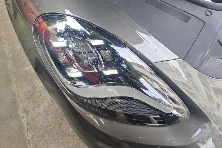 Used Porsche Panamera 2023 Facelifted Panamera 2.9T Platinum Edition Right Front Headlight