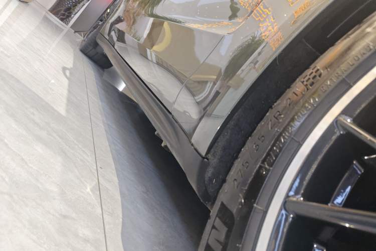 Used Porsche Panamera 2023 Panamera 2.9T Right Side Sill