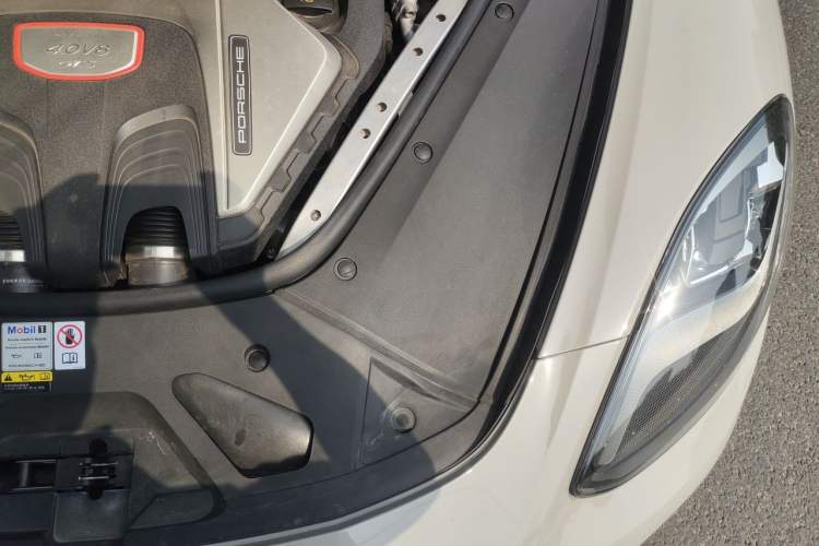 Used Porsche Panamera 2023 Panamera GTS 4.0T Engine Bay Left