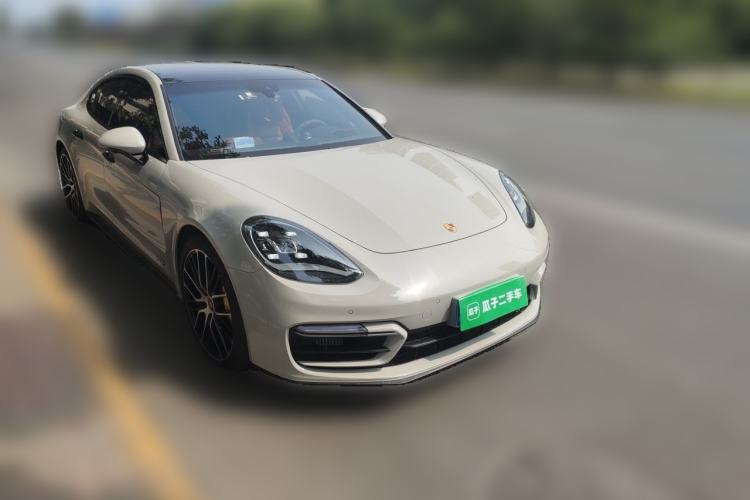 Used Porsche Panamera 2023 Panamera GTS 4.0T Front Right 45 Deg