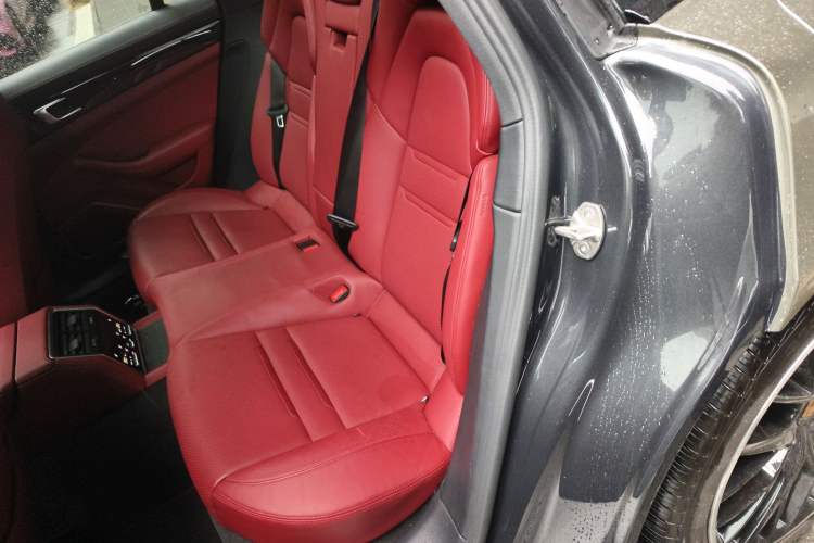 Used Porsche Panamera 2023 Panamera 4 E-Hybrid Sport Turismo 2.9T Left Rear Seat