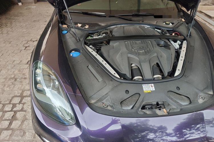 Used Porsche Panamera 2023 Panamera Executive Long Wheelbase Platinum Edition 2.9T Engine Bay Right