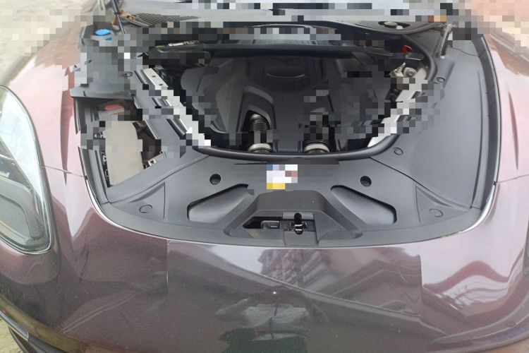 Used Porsche Panamera 2023 Panamera 2.9T Engine Bay