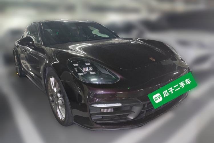 Used Porsche Panamera 2023 Panamera 2.9T Front Right 45 Deg