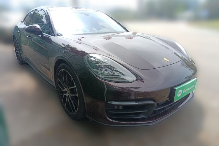 Used Porsche Panamera 2023 Facelifted Panamera 2.9T Platinum Edition Front Right 45 Deg