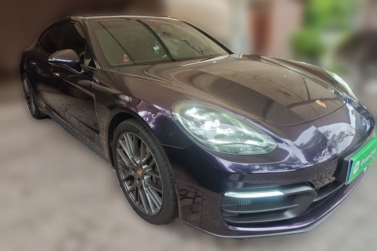 Used Porsche Panamera 2023 Panamera Executive Long Wheelbase Platinum Edition 2.9T Front Right 45 Deg