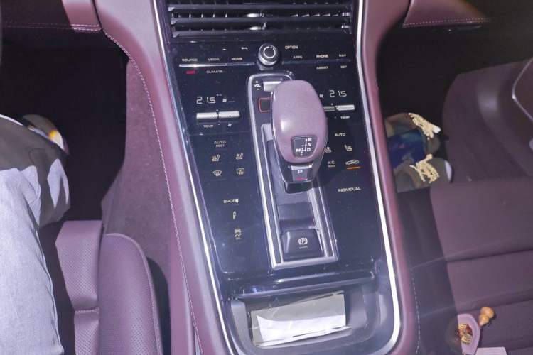 Used Porsche Panamera 2023 Panamera 2.9T Gear Lever