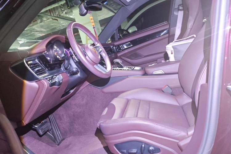 Used Porsche Panamera 2023 Panamera 2.9T Left Front Seat