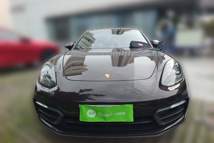 Used Porsche Panamera 2023-Year Restyled Panamera Executive Extended Platinum Edition 2.9T Front