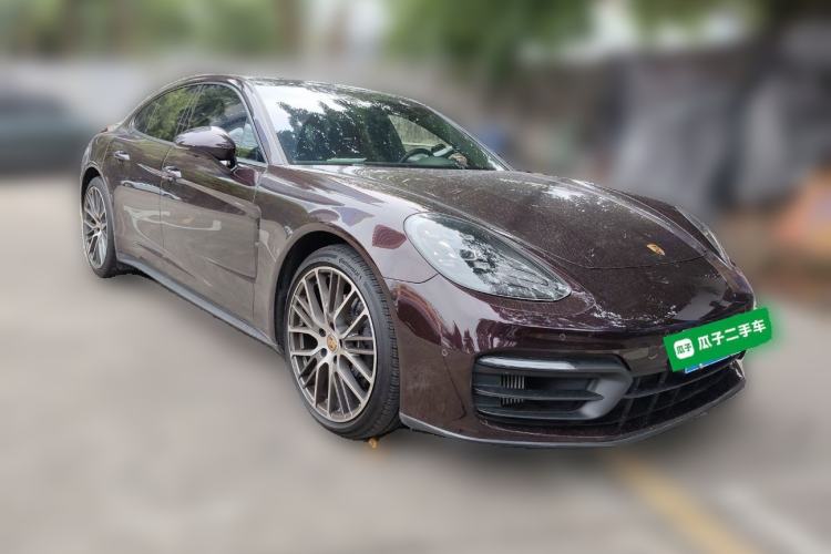 Used Porsche Panamera 2023 Panamera 2.9T Front Right 45 Deg