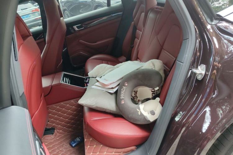 Used Porsche Panamera 2023 Panamera 2.9T Left Rear Seat