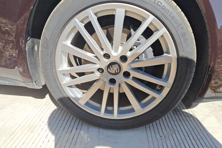 Used Porsche Panamera 2023 Panamera 2.9T Right Front Wheel Hub