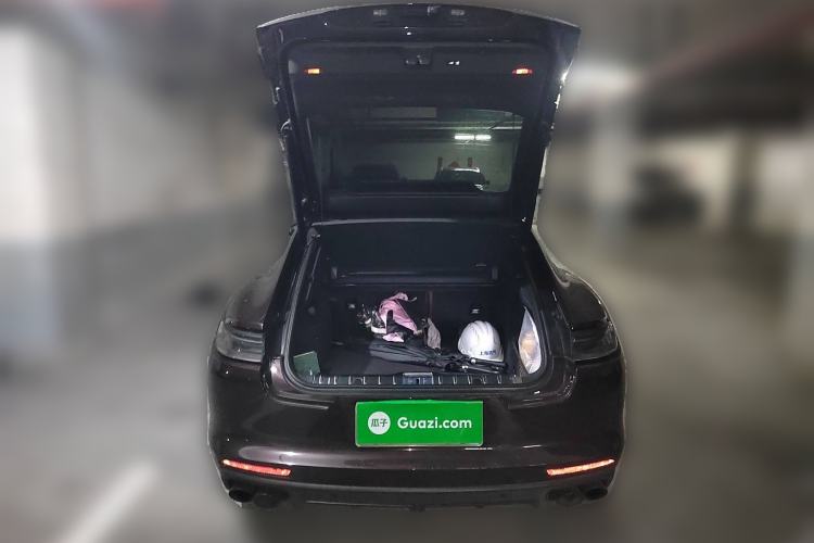 Used Porsche Panamera 2023 Restyled Panamera 4 Executive Extended Platinum Edition 2.9T Trunk
