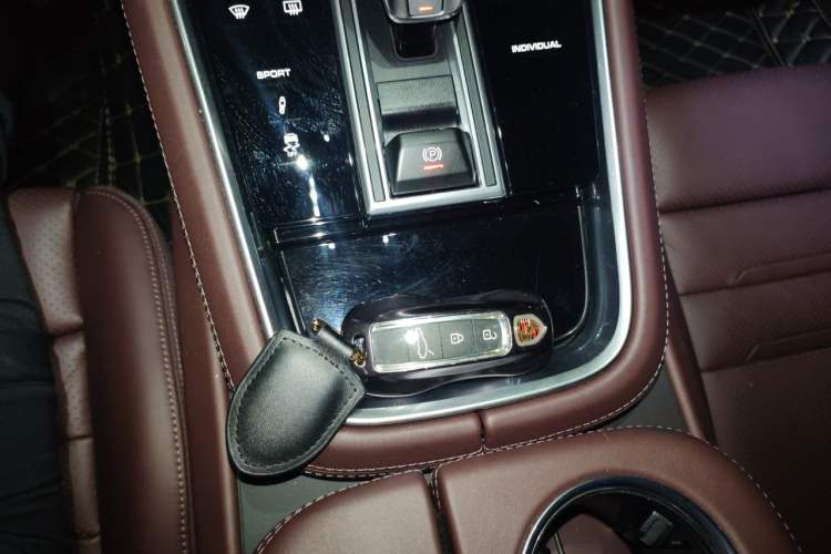 Used Porsche Panamera 2023 Panamera 2.9T Vehicle Key