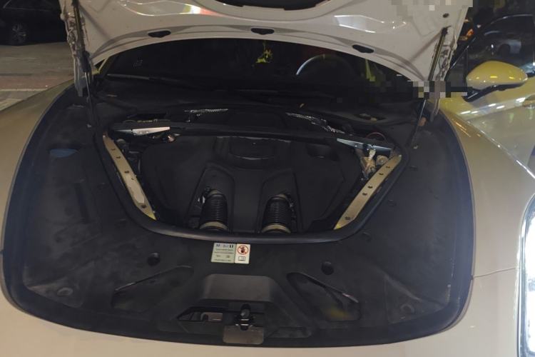 Used Porsche Panamera 2023 Facelifted Panamera 2.9T Platinum Edition Engine Bay