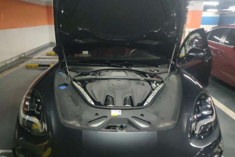 Used Porsche Panamera 2023 Panamera 2.9T Engine Bay