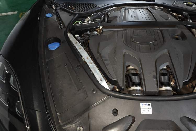 Used Porsche Panamera 2023 Facelifted Panamera 2.9T Platinum Edition Engine Bay Right