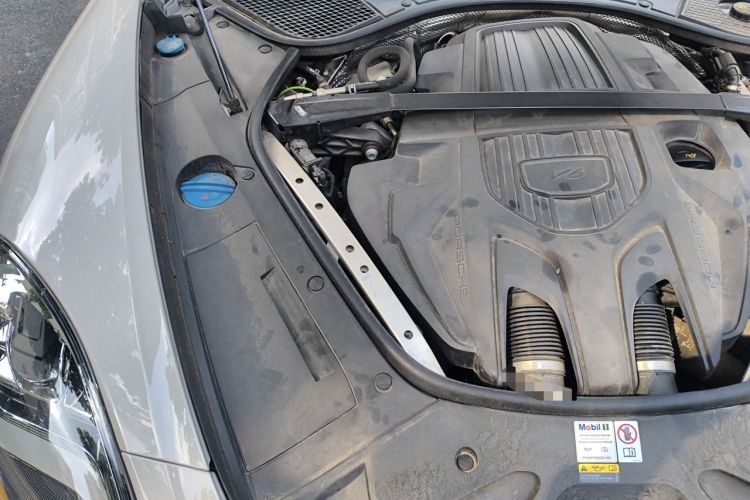 Used Porsche Panamera 2023 Facelifted Panamera 2.9T Platinum Edition Engine Bay Right