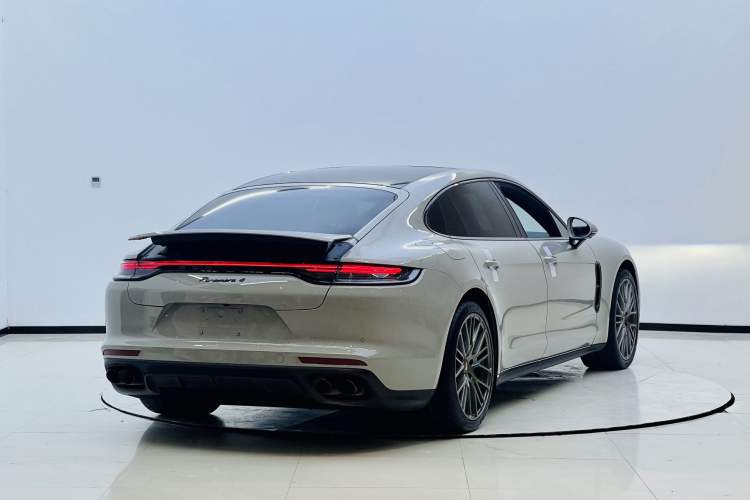 Used Porsche Panamera 2023 Restyled Panamera 4 Executive Extended Platinum Edition 2.9T Exterior 5