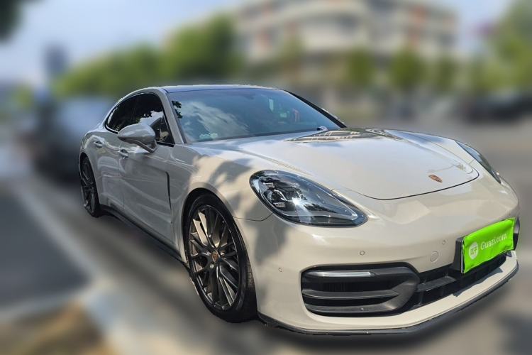 Used Porsche Panamera 2023 Facelifted Panamera 2.9T Platinum Edition Front Right 45 Deg