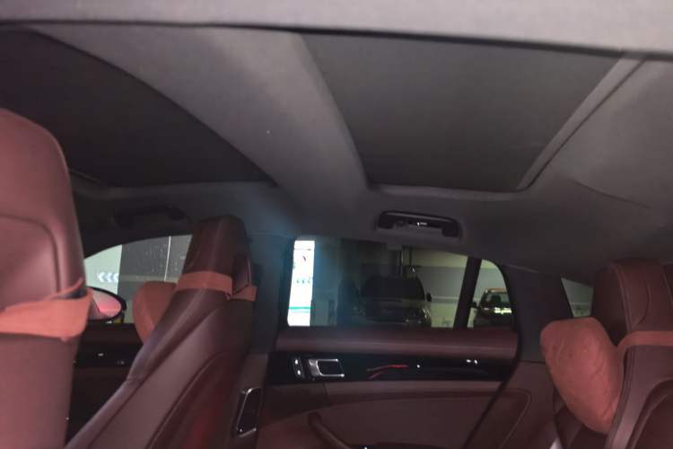 Used Porsche Panamera 2023 Facelifted Panamera 2.9T Platinum Edition Headliner