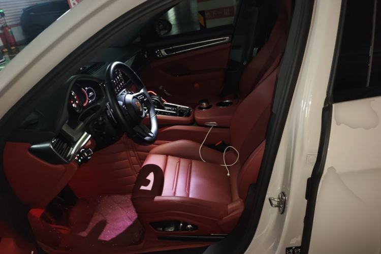 Used Porsche Panamera 2023-Year Restyled Panamera Executive Extended Platinum Edition 2.9T Left Front Seat