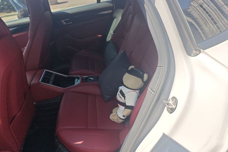 Used Porsche Panamera 2023 Panamera 2.9T Left Rear Seat