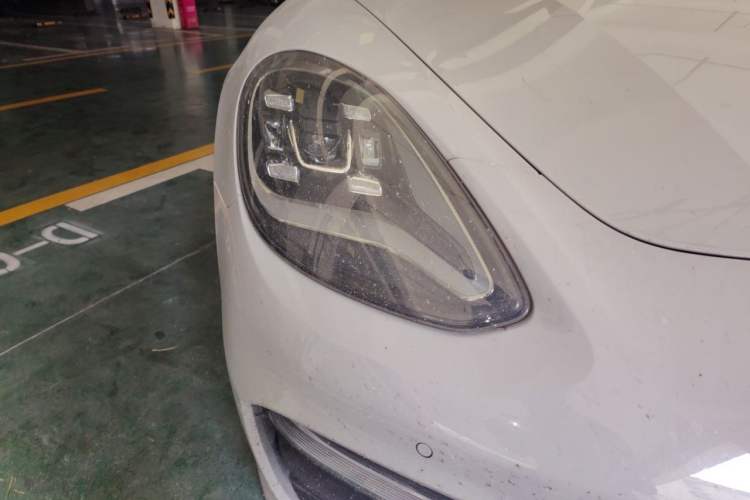 Used Porsche Panamera 2023 Panamera Executive Long Wheelbase 2.9T Right Front Headlight