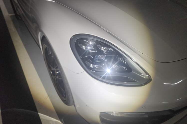 Used Porsche Panamera 2023 Facelifted Panamera 2.9T Platinum Edition Right Front Headlight