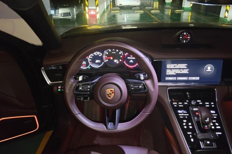 Used Porsche Panamera 2023 Facelifted Panamera 2.9T Platinum Edition Steering Wheel