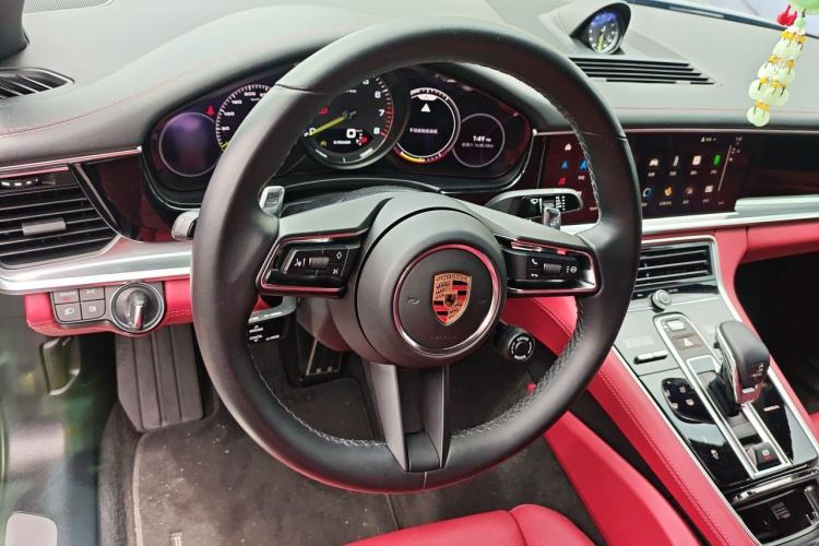Used Porsche Panamera 2023 Panamera 4 E-Hybrid Executive Long Wheelbase 2.9T Steering Wheel
