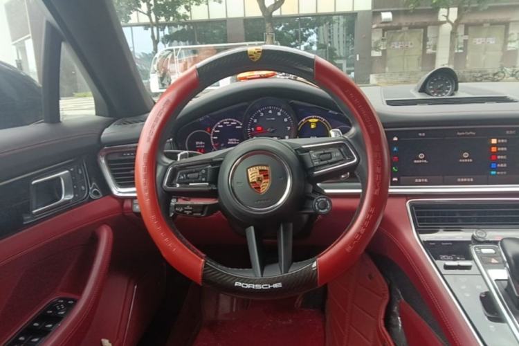 Used Porsche Panamera 2023 Panamera Executive Long Wheelbase Platinum Edition 2.9T Steering Wheel