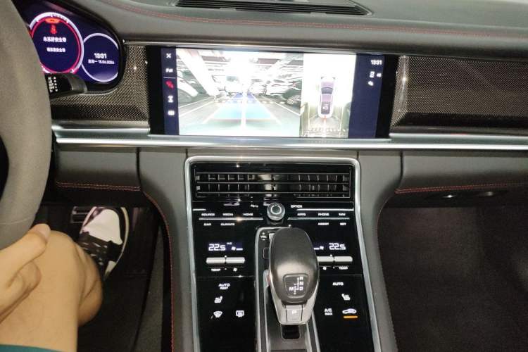 Used Porsche Panamera 2023 Panamera GTS 4.0T Audio And AC Panel