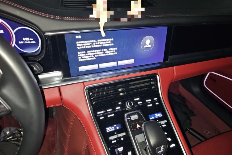 Used Porsche Panamera 2023 Facelifted Panamera 2.9T Platinum Edition Audio And AC Panel