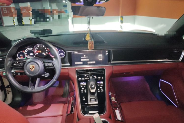 Used Porsche Panamera 2023 Panamera 2.9T Platinum Edition Center Console
