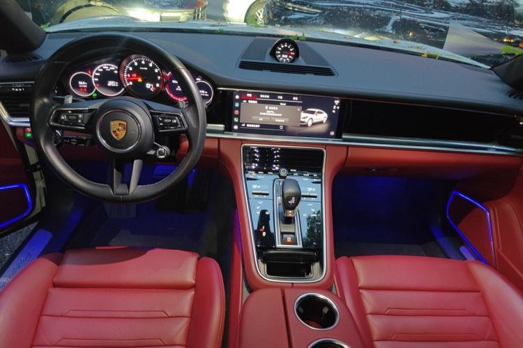 Used Porsche Panamera 2023 Panamera 2.9T Center Console