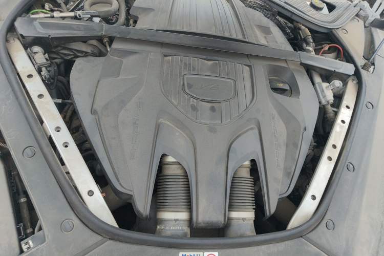 Used Porsche Panamera 2023 Restyled Panamera 4 Executive Extended Platinum Edition 2.9T Engine Bay