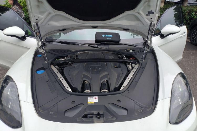Used Porsche Panamera 2023 Panamera 2.9T Engine Bay
