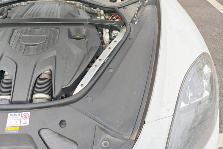 Used Porsche Panamera 2023 Panamera 2.9T Engine Bay Left