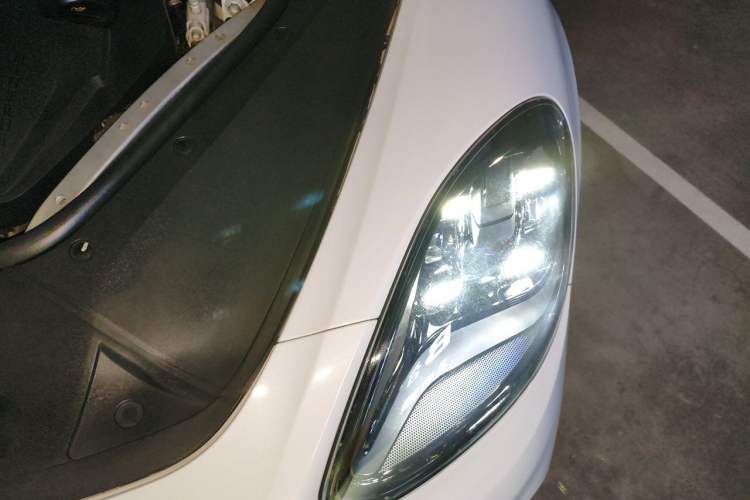 Used Porsche Panamera 2023 Panamera 2.9T Engine Bay Left