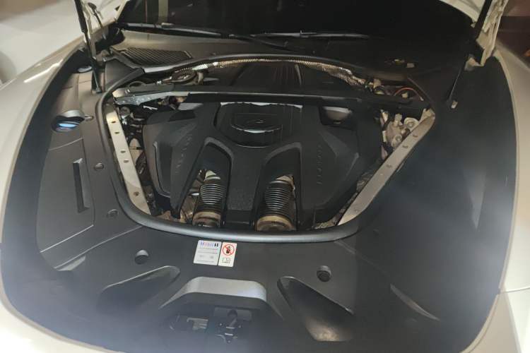 Used Porsche Panamera 2023 Panamera 4 E-Hybrid Executive Long Wheelbase Platinum Edition 2.9T Engine Bay