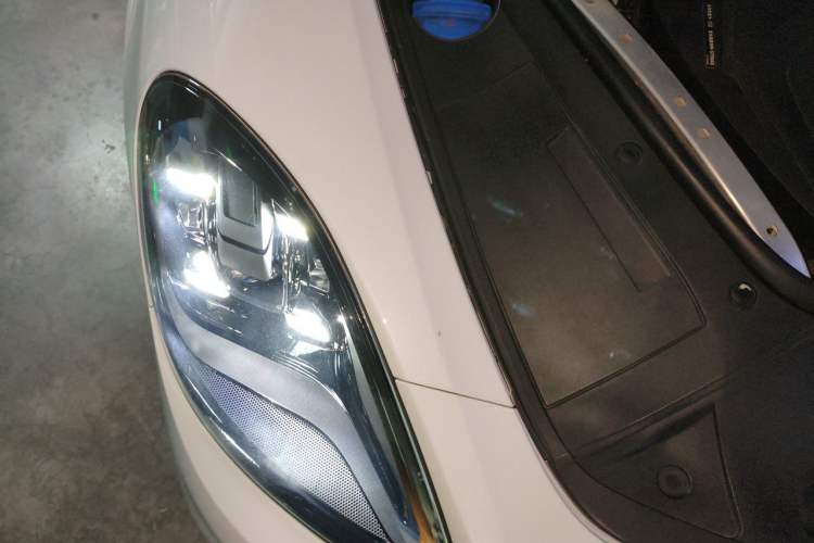 Used Porsche Panamera 2023 Panamera 2.9T Engine Bay Right