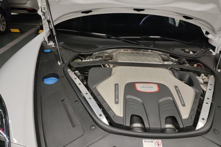 Used Porsche Panamera 2023 Panamera GTS 4.0T Engine Bay Right